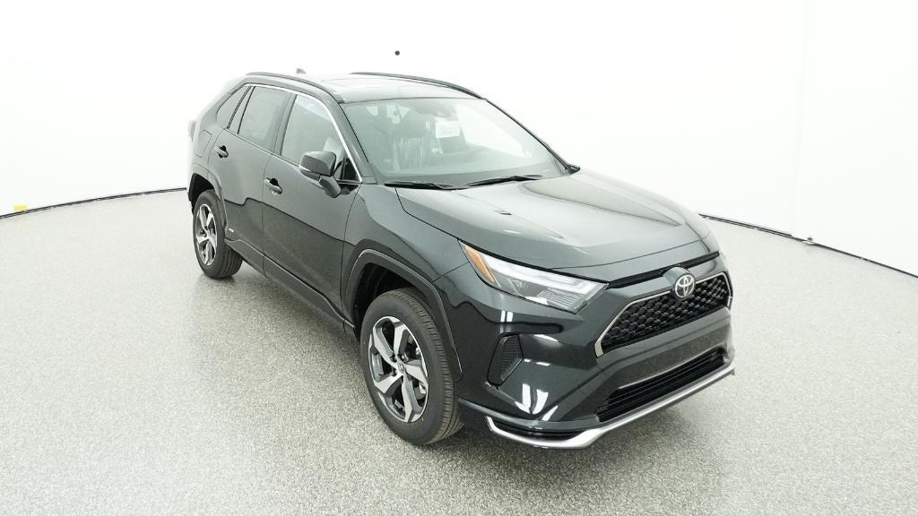 2025 Toyota RAV4 Plug-in Hybrid SE