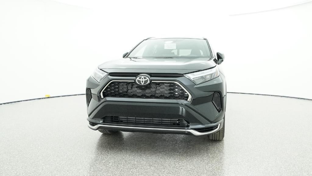 2025 Toyota RAV4 Plug-in Hybrid SE
