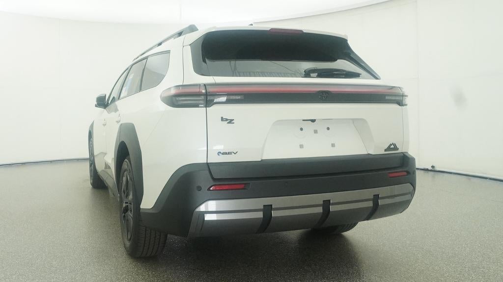 2026 Toyota bZ Woodland AWD (Natl)