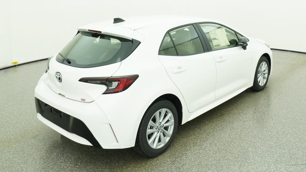 2026 Toyota Corolla Hatchback SE