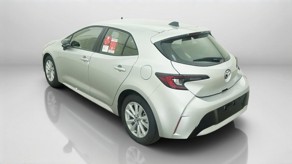2027 Toyota Corolla Hatchback SE
