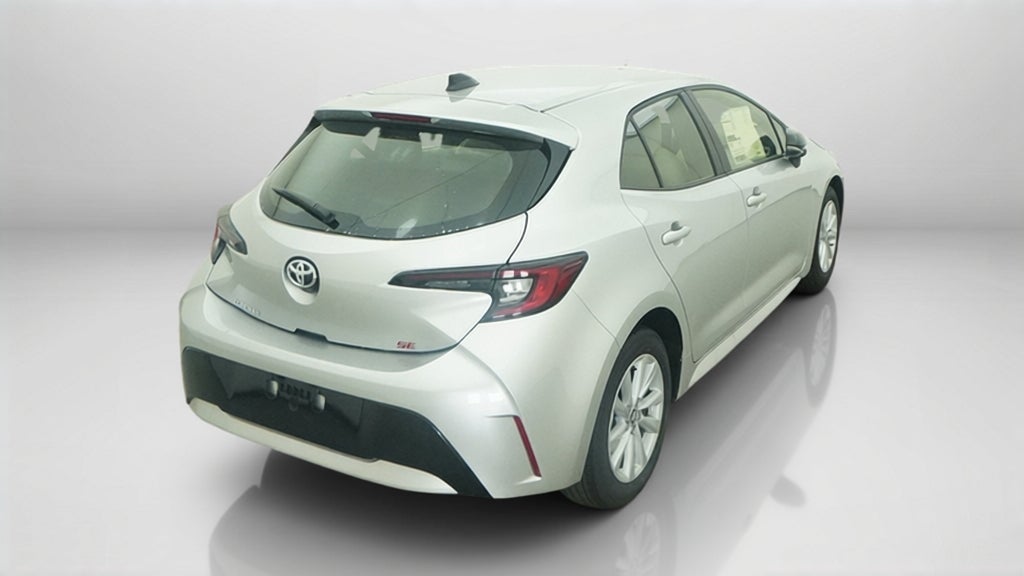 2027 Toyota Corolla Hatchback SE
