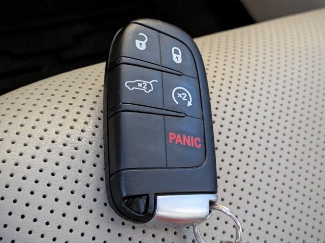 2021 Jeep Grand Cherokee Summit