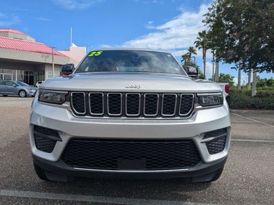 2025 Jeep Grand Cherokee Laredo X