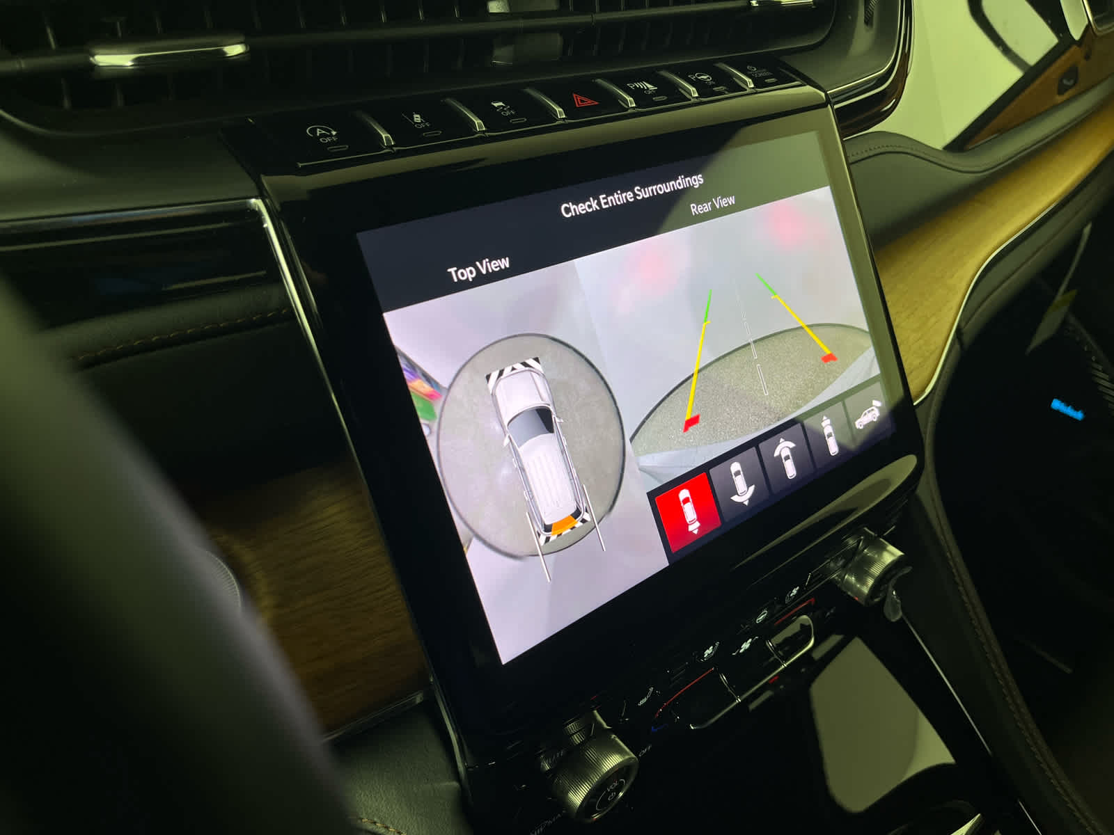 2025 Jeep Grand Cherokee Summit Reserve 4x4