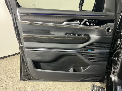 2024 Jeep Grand Wagoneer Series III Obsidian 4x4