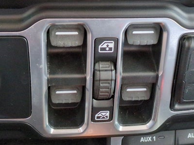 2020 Jeep Gladiator Overland LIFTED!! RIMS!! TIRES!!