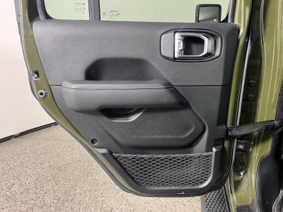 2023 Jeep Gladiator Overland 4x4