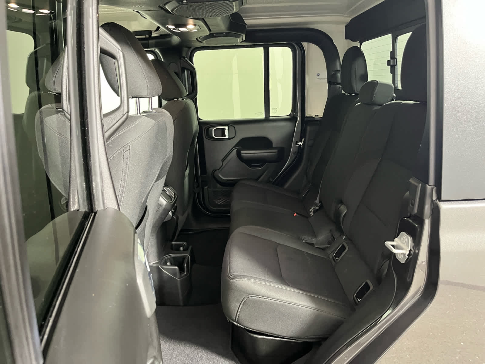 2022 Jeep Gladiator Sport S