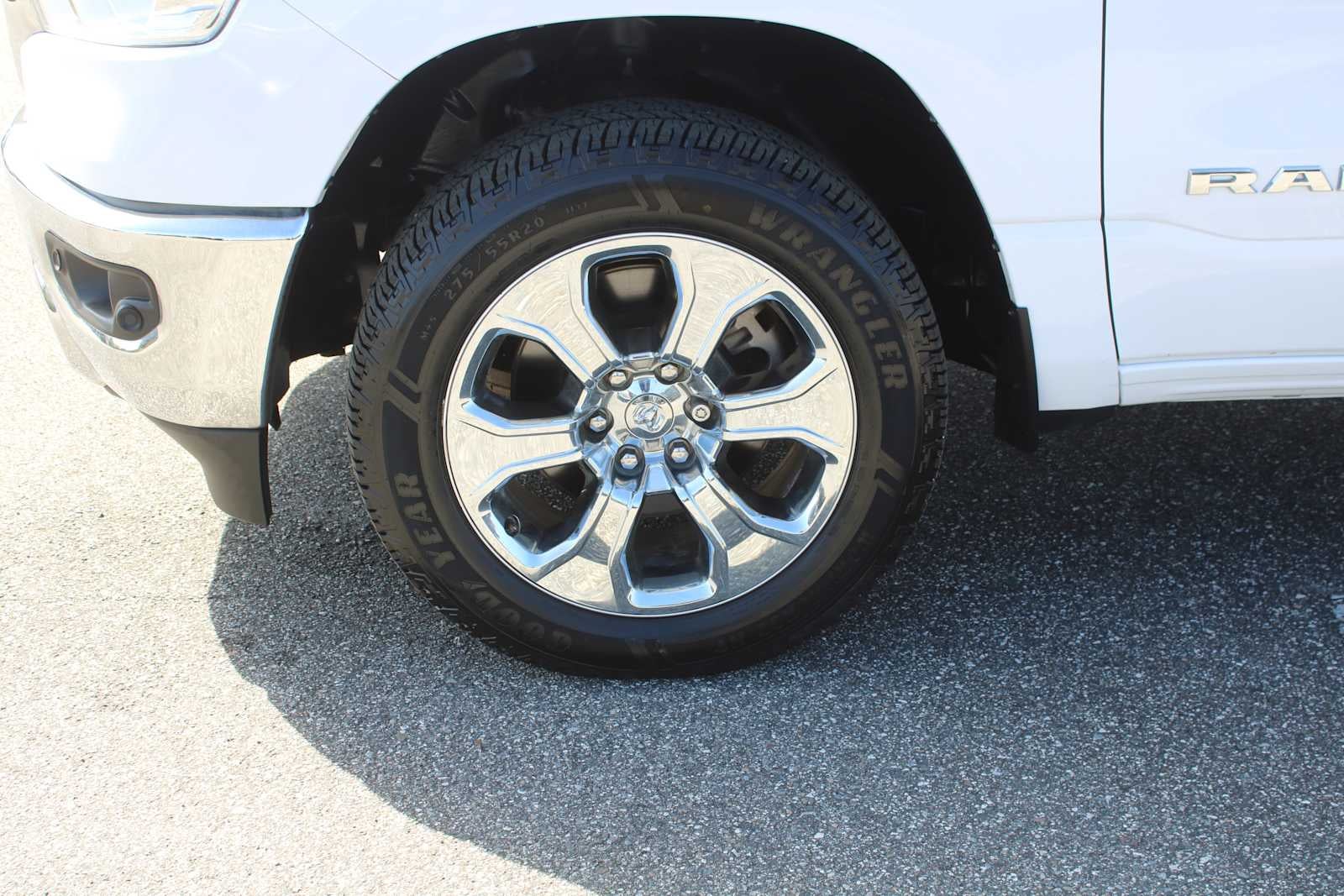 2022 RAM 1500 Big Horn Crew Cab 4x4 5'7' Box