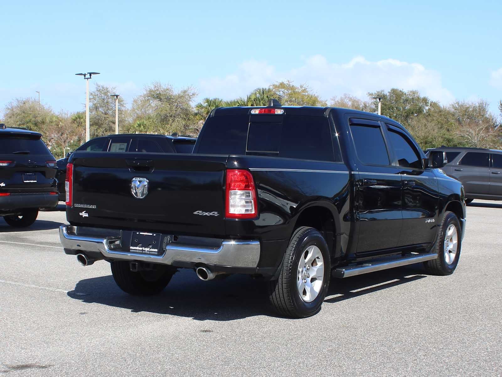2021 RAM 1500 Big Horn Crew Cab 4x4 5'7' Box
