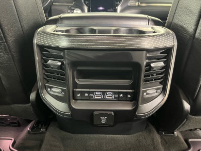 2021 RAM 1500 Limited Crew Cab 4x4 5'7' Box