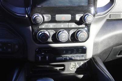 2022 RAM 1500 Laramie Crew Cab 4x4 5'7' Box