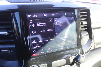 2022 RAM 1500 Laramie Crew Cab 4x4 5'7' Box