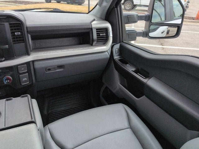 2024 Ford Super Duty F-450 DRW XL