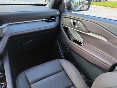 2026 Ford Explorer Platinum™