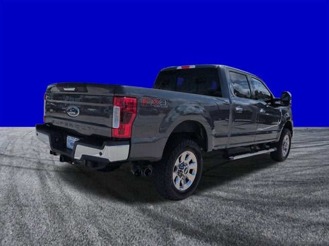 2017 Ford Super Duty F-250 SRW Lariat