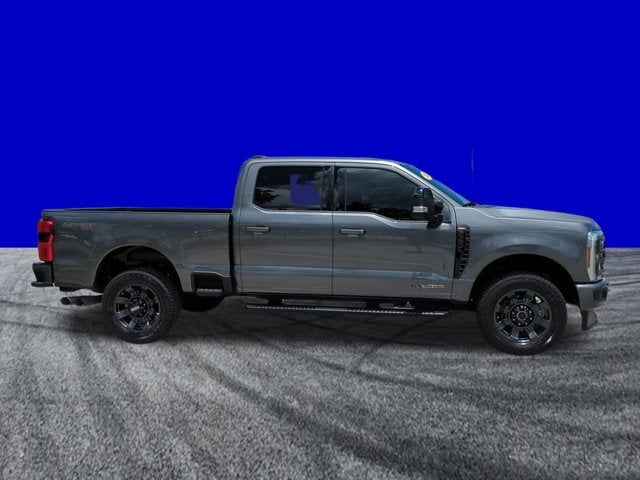 2024 Ford Super Duty F-350 SRW Pickup Lariat