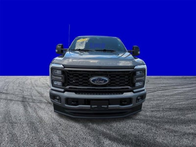 2024 Ford Super Duty F-350 SRW Pickup Lariat