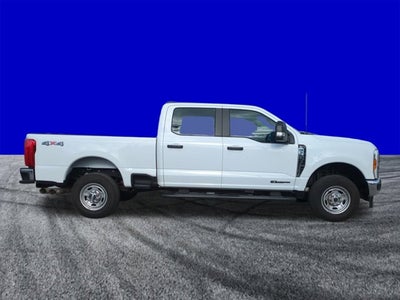2024 Ford Super Duty F-350 SRW Pickup XL