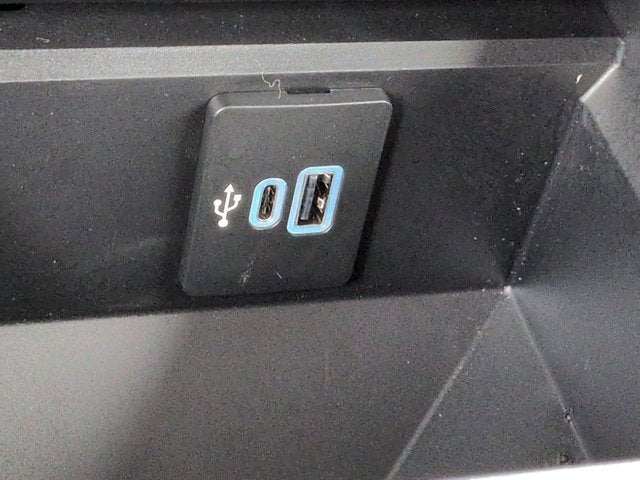 2026 Ford Super Duty F-450 DRW LARIAT