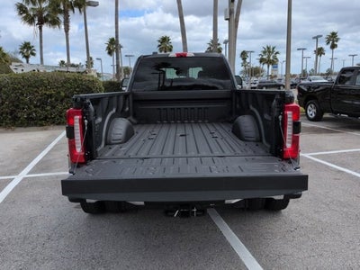 2026 Ford Super Duty F-450 DRW LARIAT