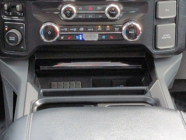 2026 Ford Super Duty F-450 DRW LARIAT