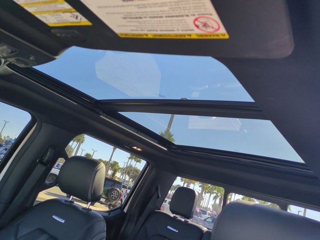 2022 Ford Super Duty F-450 DRW Platinum