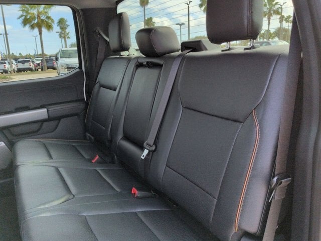 2026 Ford Super Duty F-450 DRW LARIAT