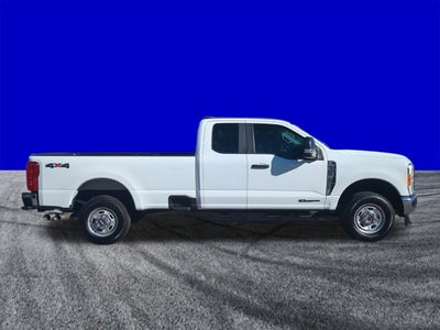 2023 Ford Super Duty F-350 SRW XL