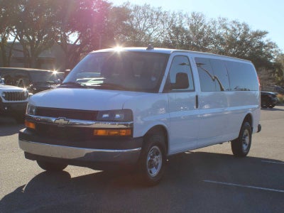 2022 Chevrolet Express Passenger RWD 3500 Extended Wheelbase LT