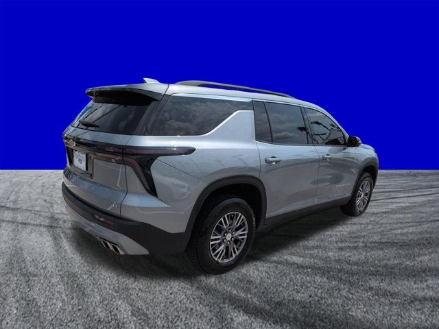 2024 Chevrolet Traverse FWD LT
