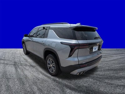 2024 Chevrolet Traverse FWD LT