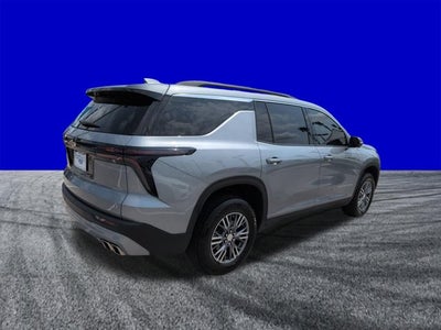2024 Chevrolet Traverse FWD LT