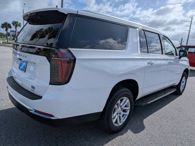 2025 Chevrolet Suburban LT