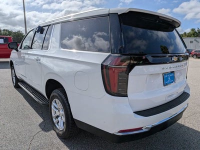 2025 Chevrolet Suburban LT
