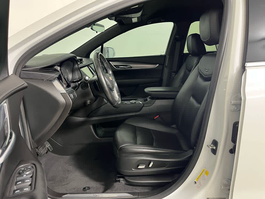 2020 Cadillac XT5 Luxury FWD