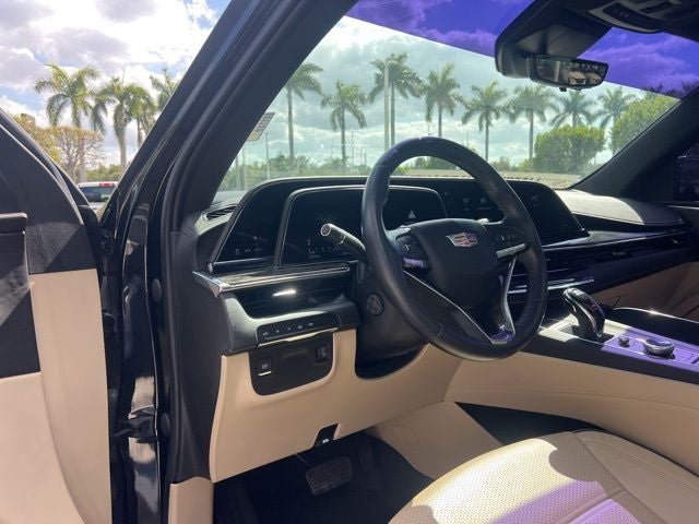 2022 Cadillac Escalade Premium Luxury