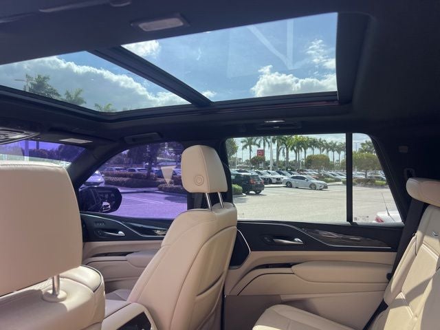 2022 Cadillac Escalade Premium Luxury