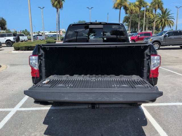 2022 Nissan Titan SV