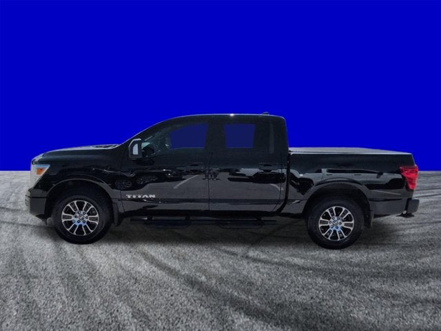 2022 Nissan Titan SV