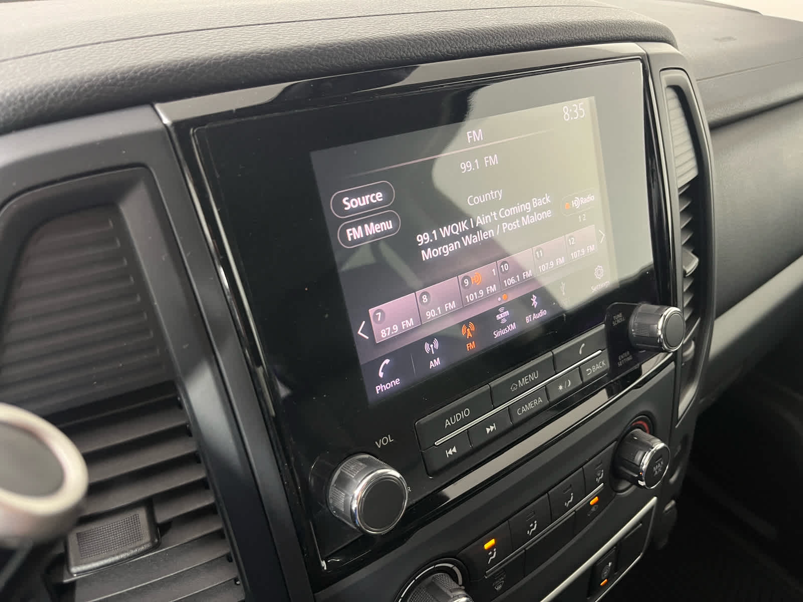 2021 Nissan Titan S