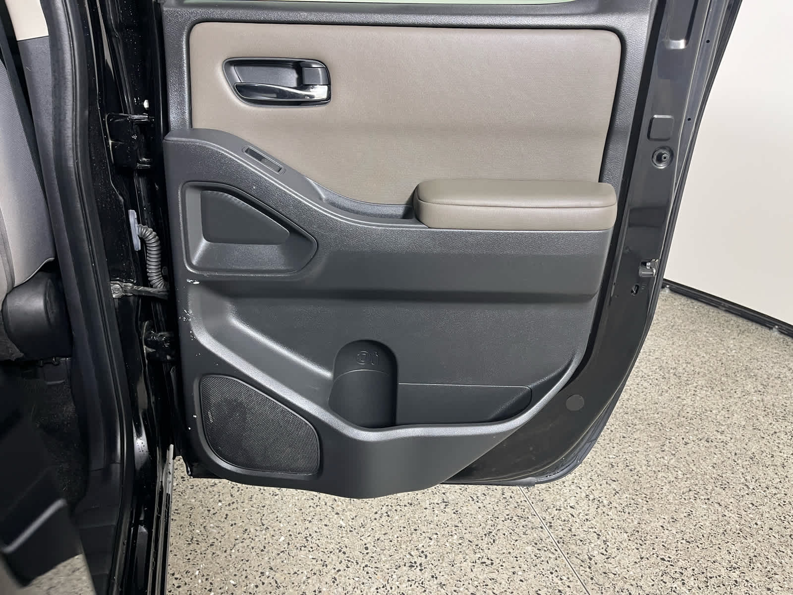 2022 Nissan Frontier Crew Cab SV 4x4