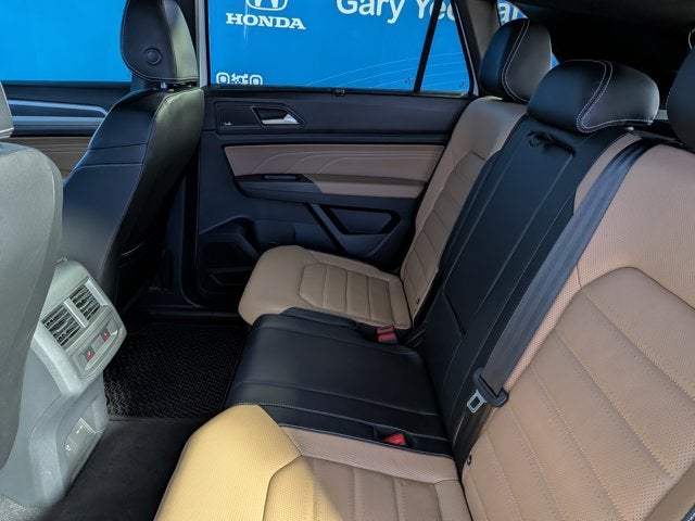 2023 Volkswagen Atlas Cross Sport 3.6L V6 SEL Premium R-Line