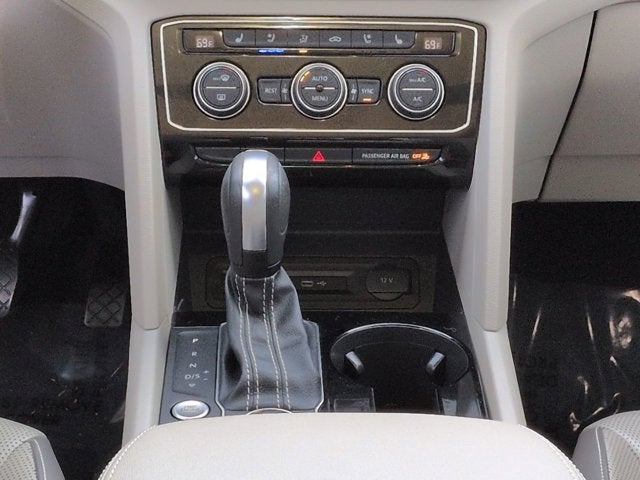 2021 Volkswagen Atlas 3.6L V6 SEL Premium