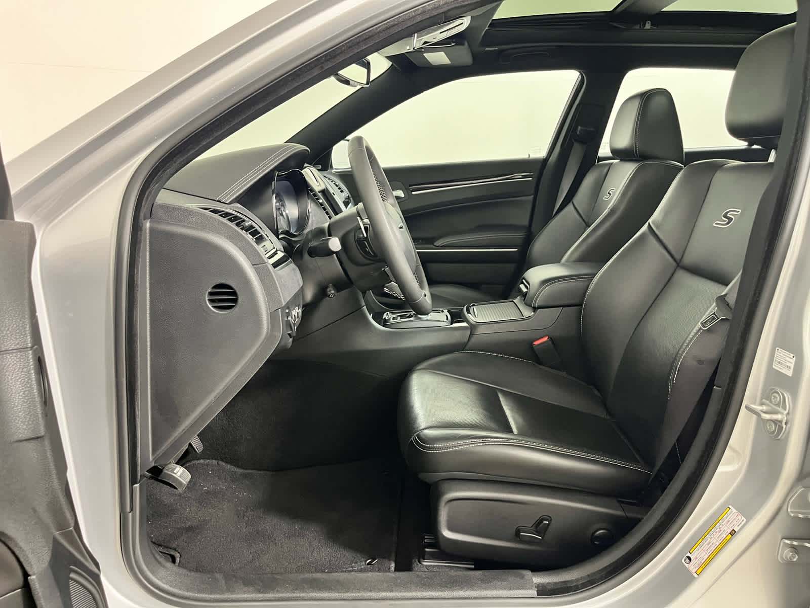 2023 Chrysler 300 300S