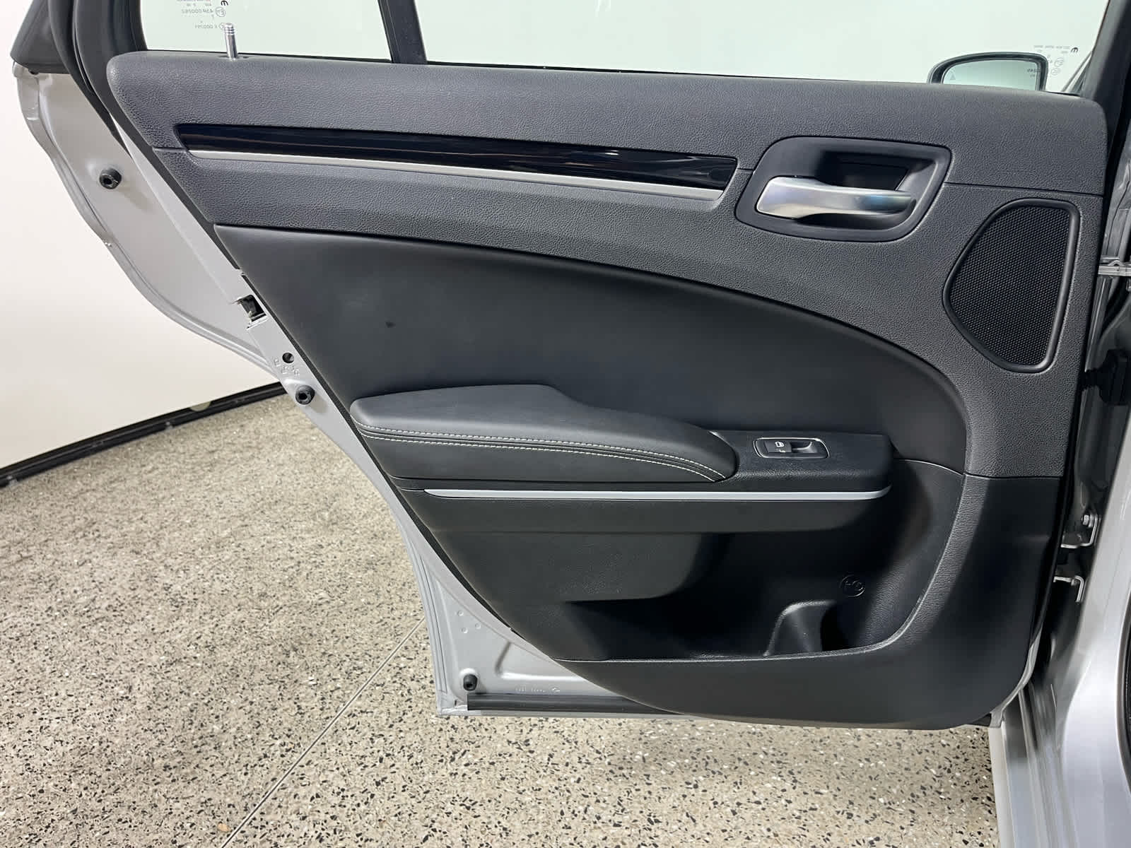 2023 Chrysler 300 300S