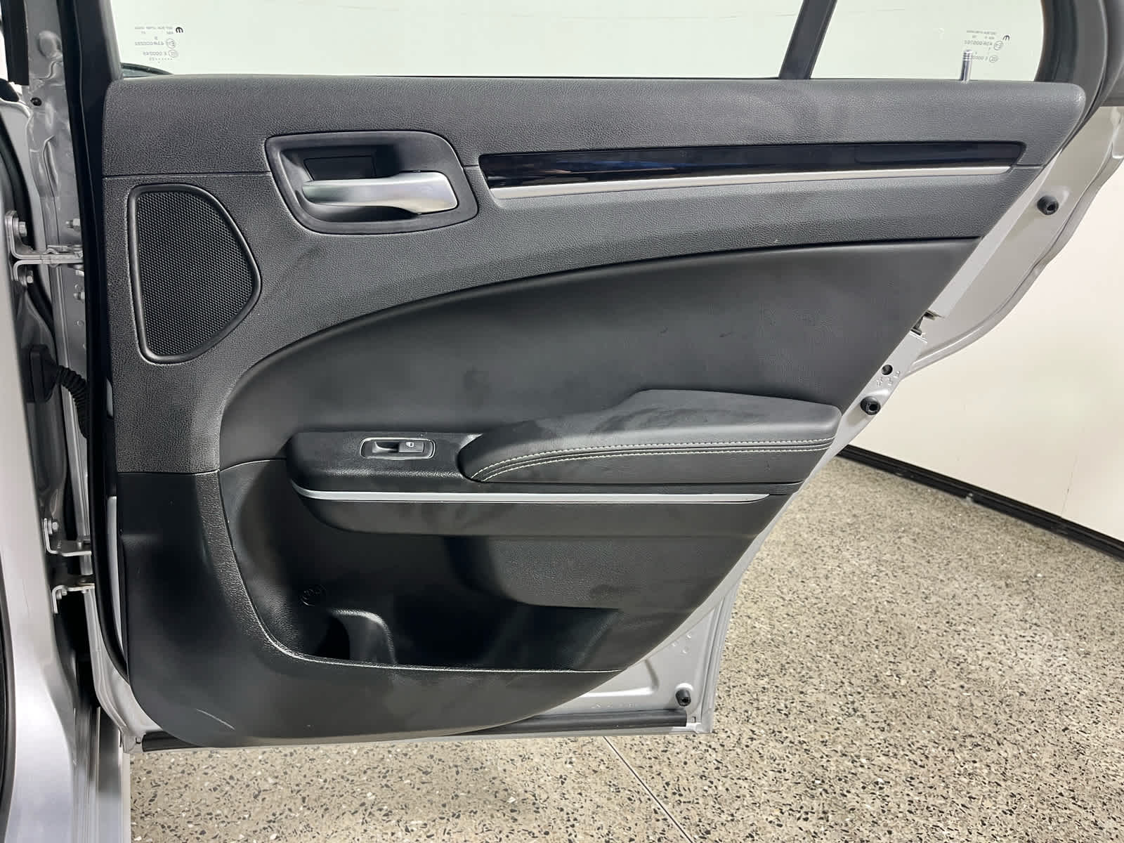 2023 Chrysler 300 300S