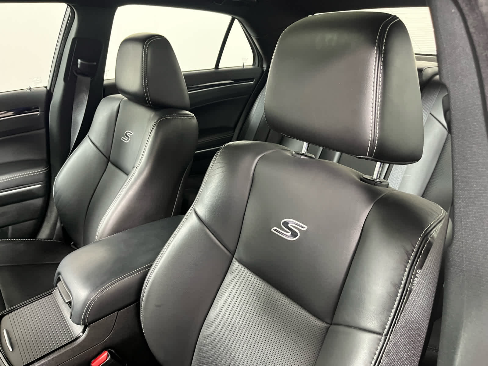 2023 Chrysler 300 300S