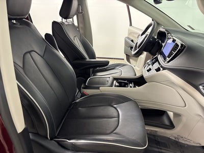 2023 Chrysler Pacifica Hybrid Limited